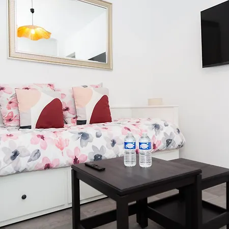 Apartment Stade De France 2 Pour 2 Personnes *